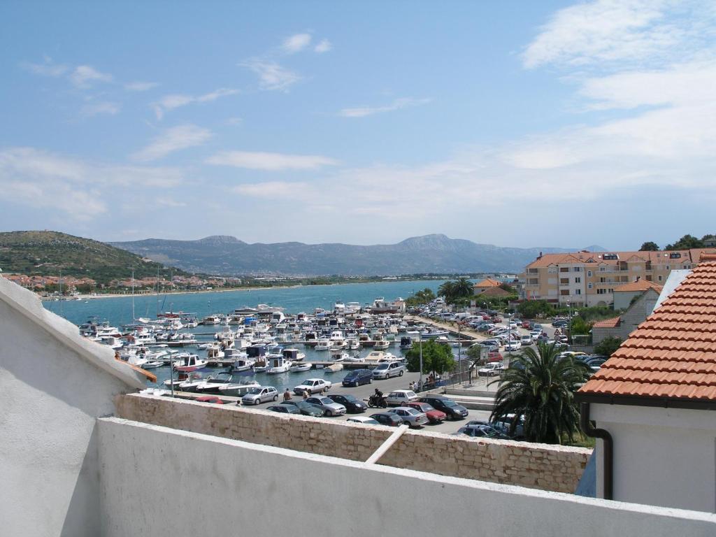 Apartments Madirazza Trogir Eksteriør billede