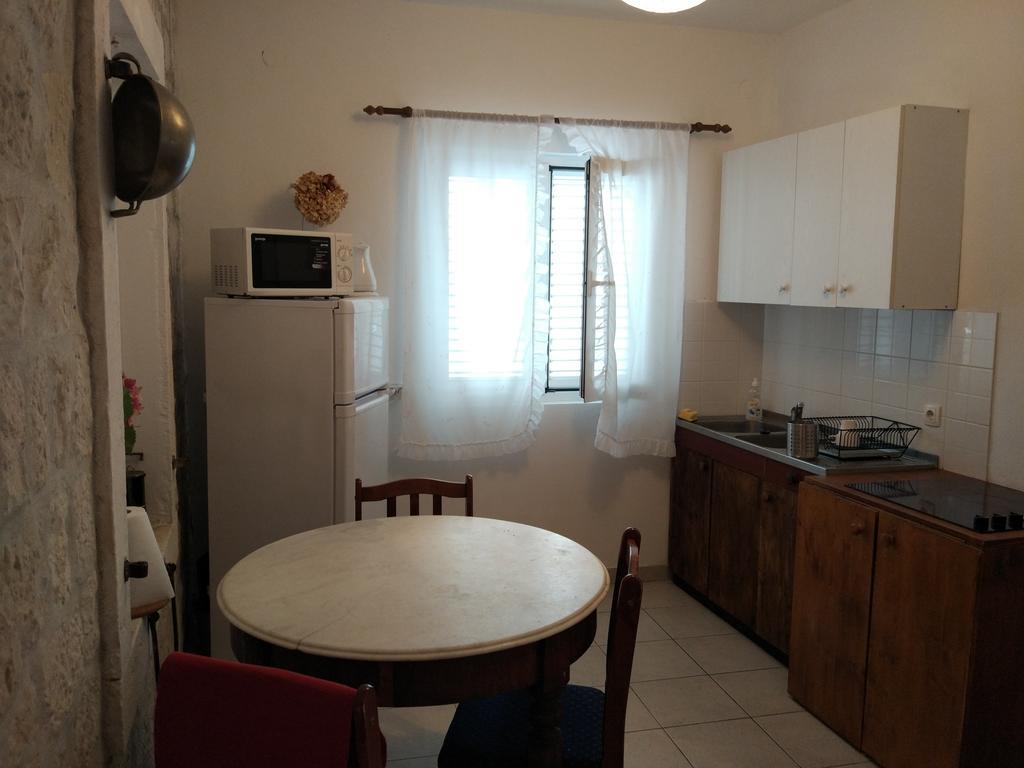 Apartments Madirazza Trogir Eksteriør billede
